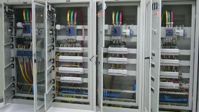 雙切箱兩個進線電纜之間有線纜嗎【千亞電氣】
